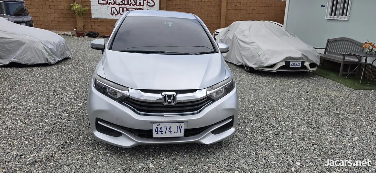 2016 HONDA Fit
