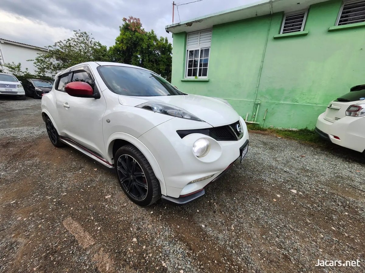 2014 NISSAN Juke
