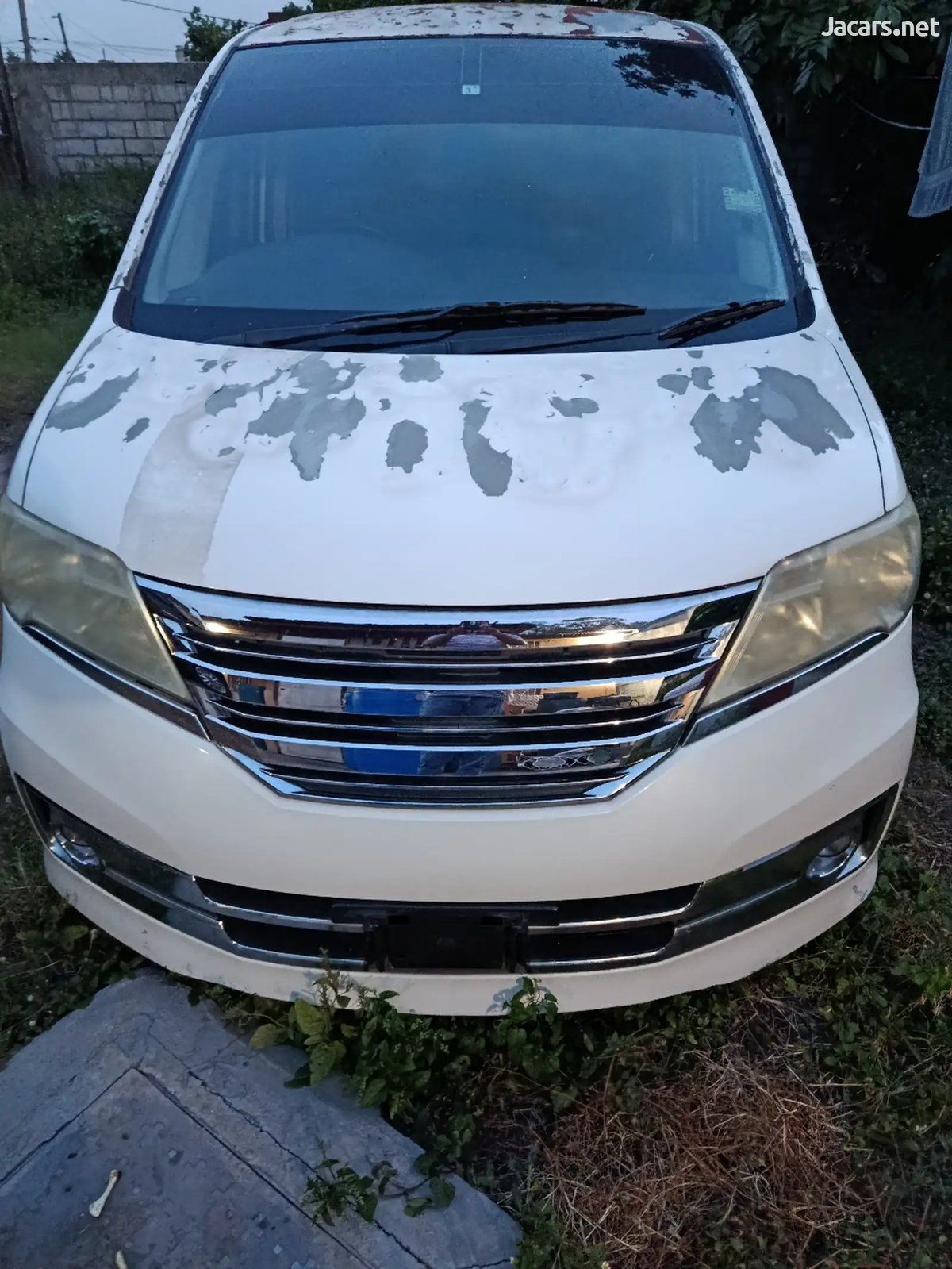 2013 NISSAN Serena