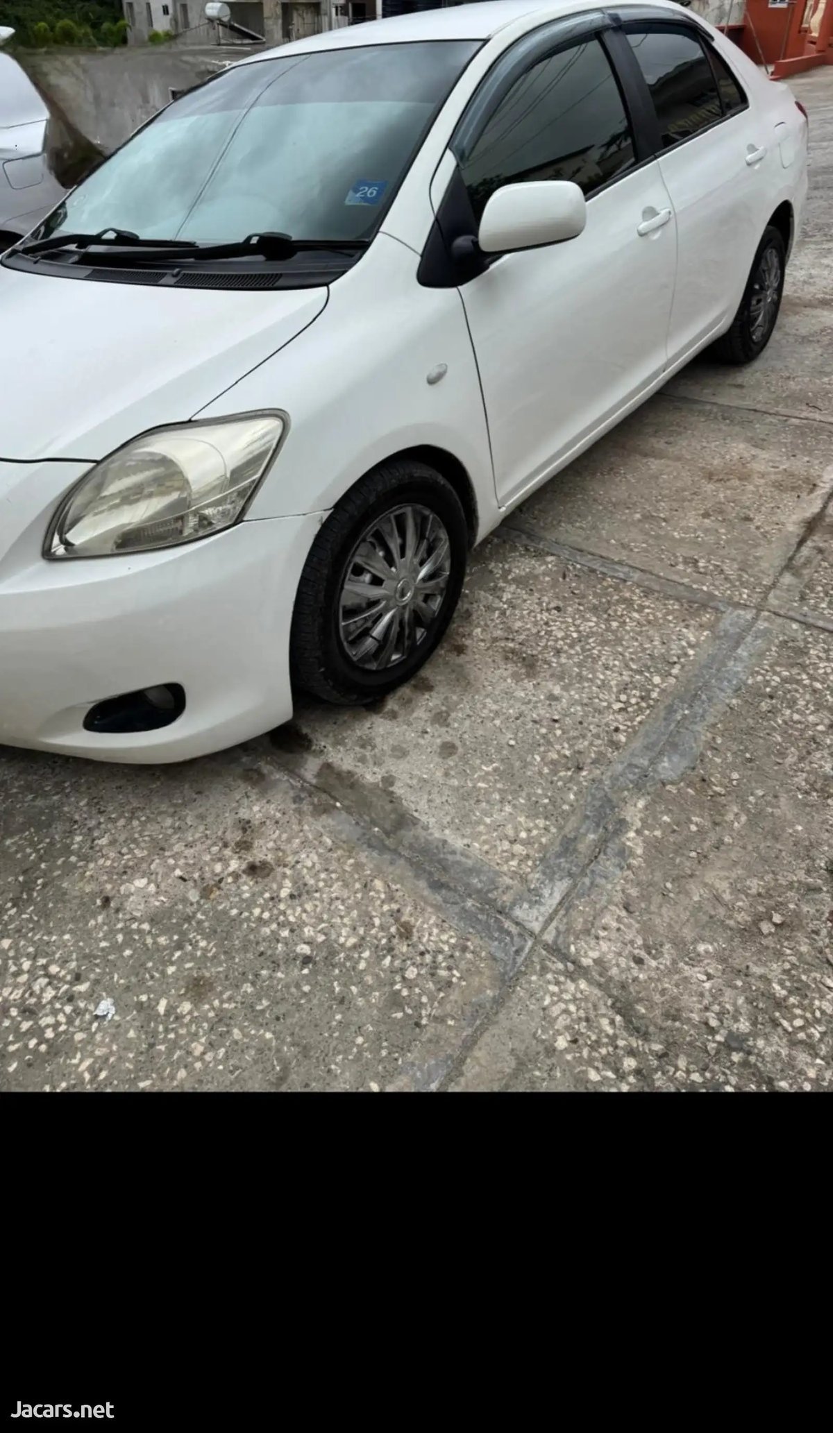 2009 TOYOTA Yaris