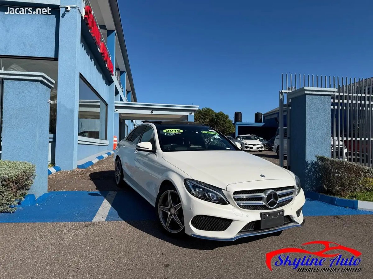 2016 Mercedes-Benz C-Class