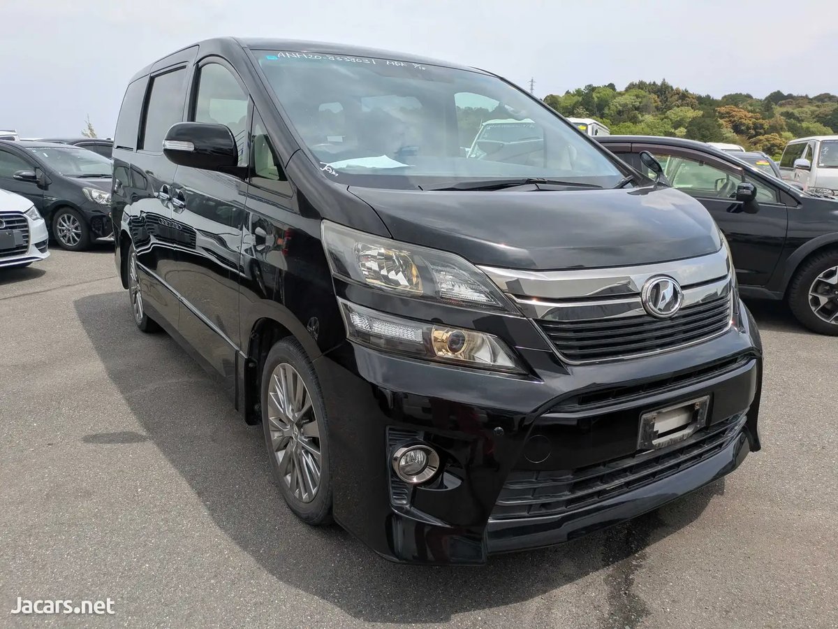 2014 TOYOTA Vellfire