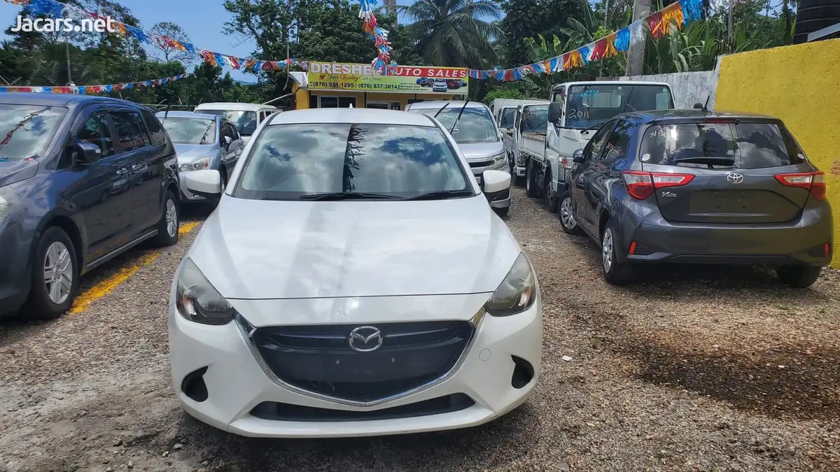 2018 MAZDA Demio