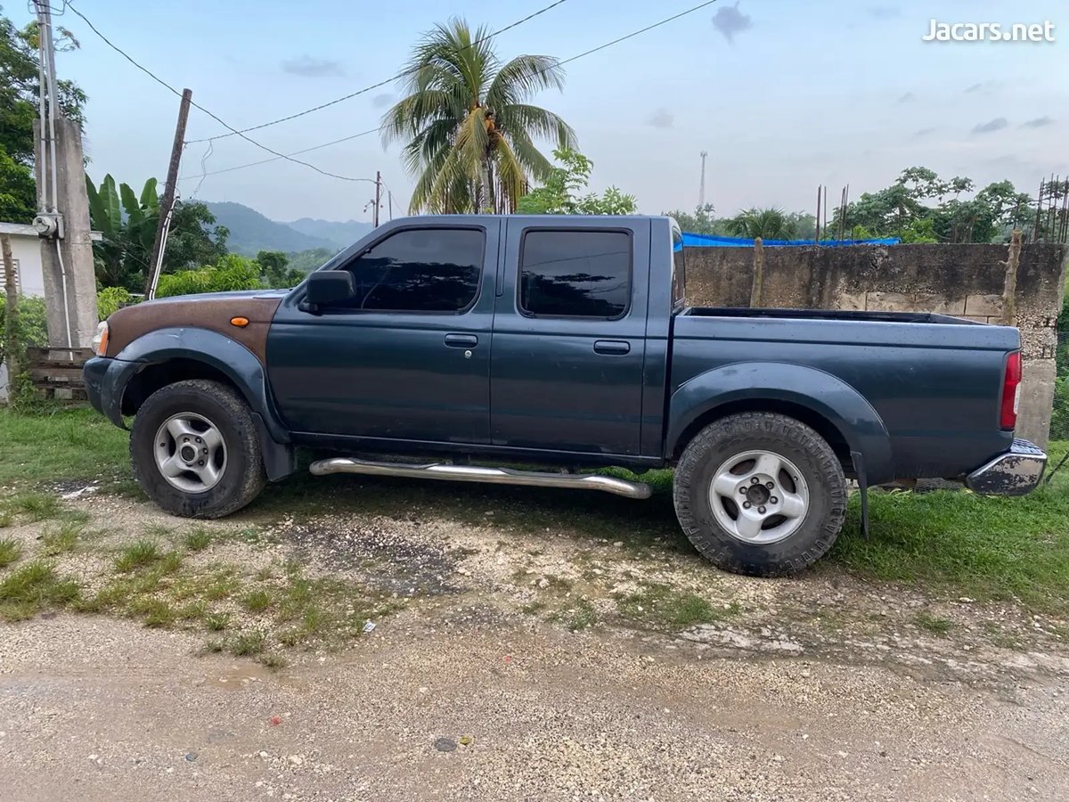 2004 NISSAN Frontier