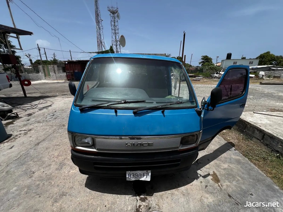 1994 TOYOTA Hiace