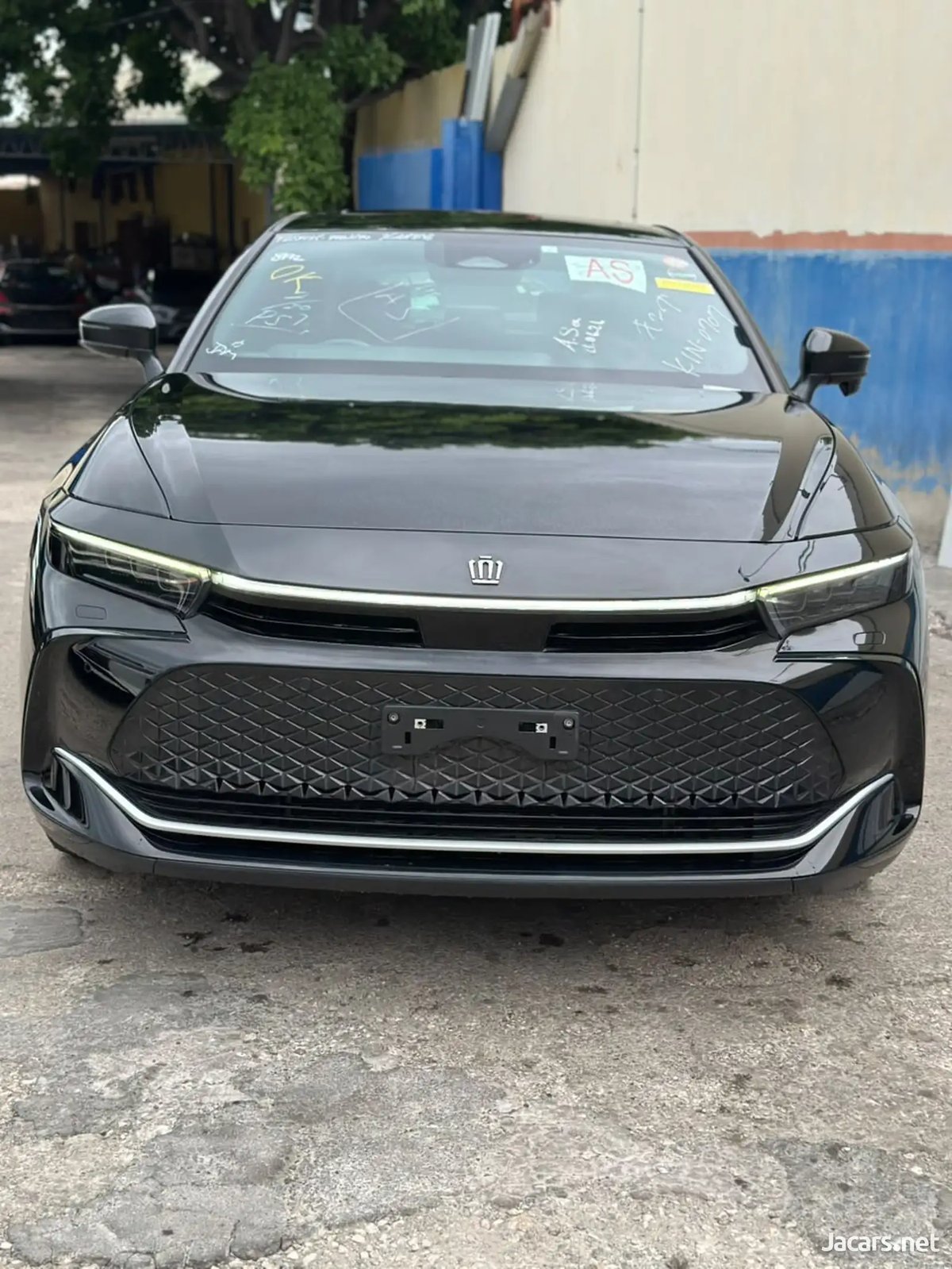 2023 TOYOTA Crown