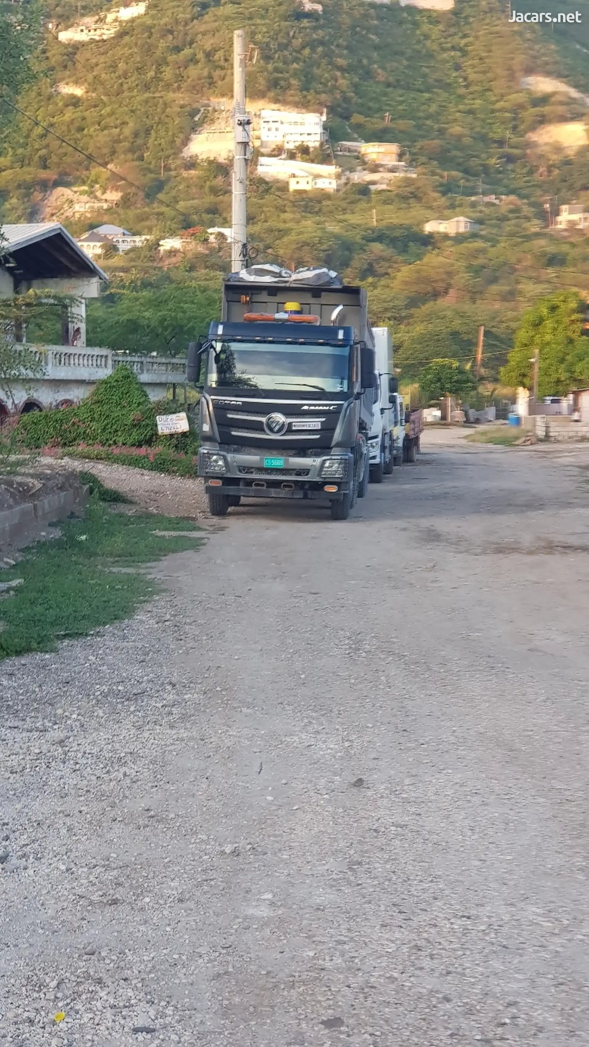 2025 FOTON Auman