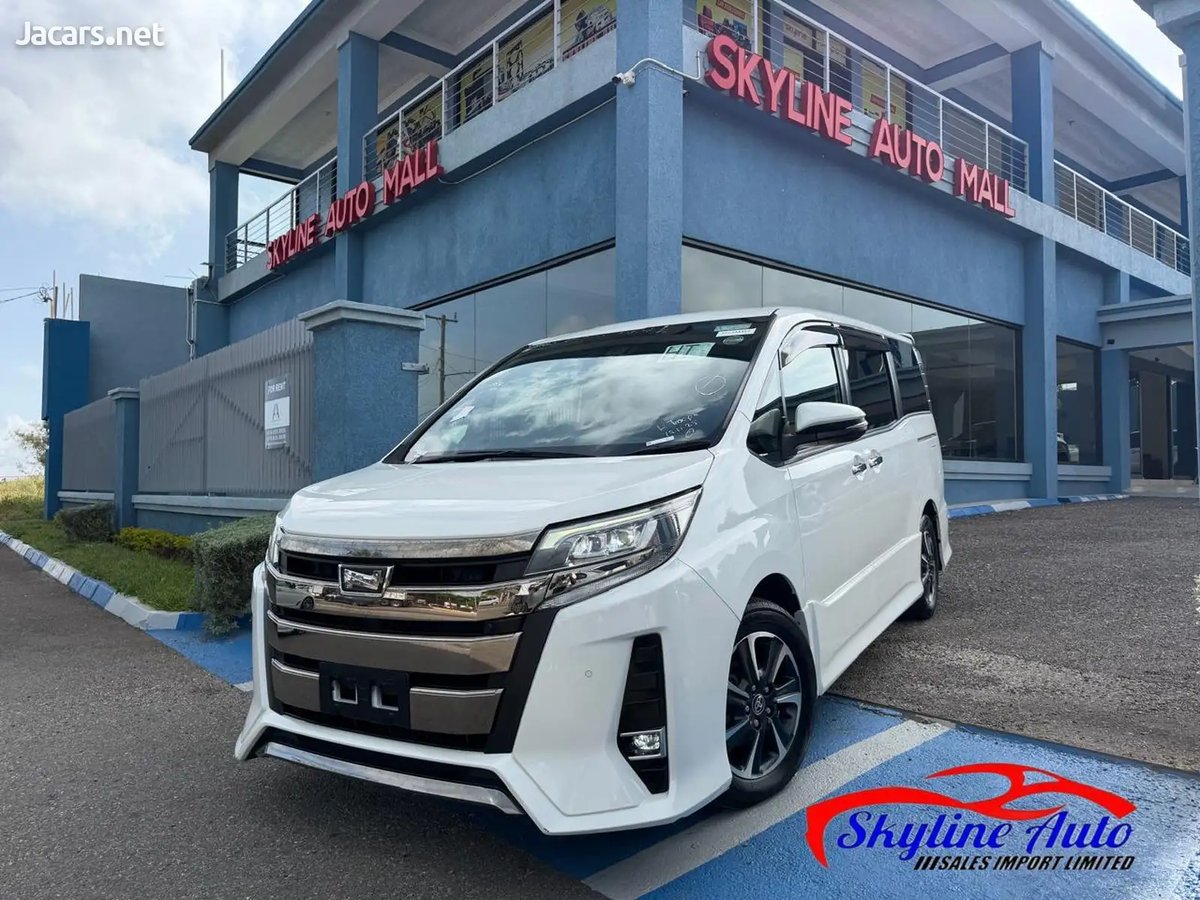 2019 TOYOTA Noah