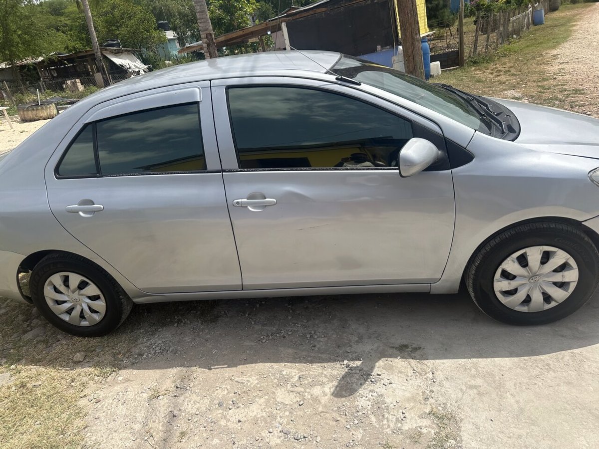 2008 TOYOTA Belta