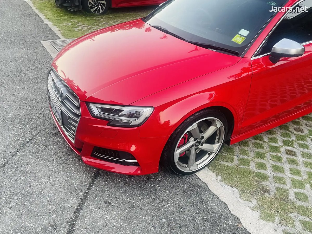 2017 AUDI S3
