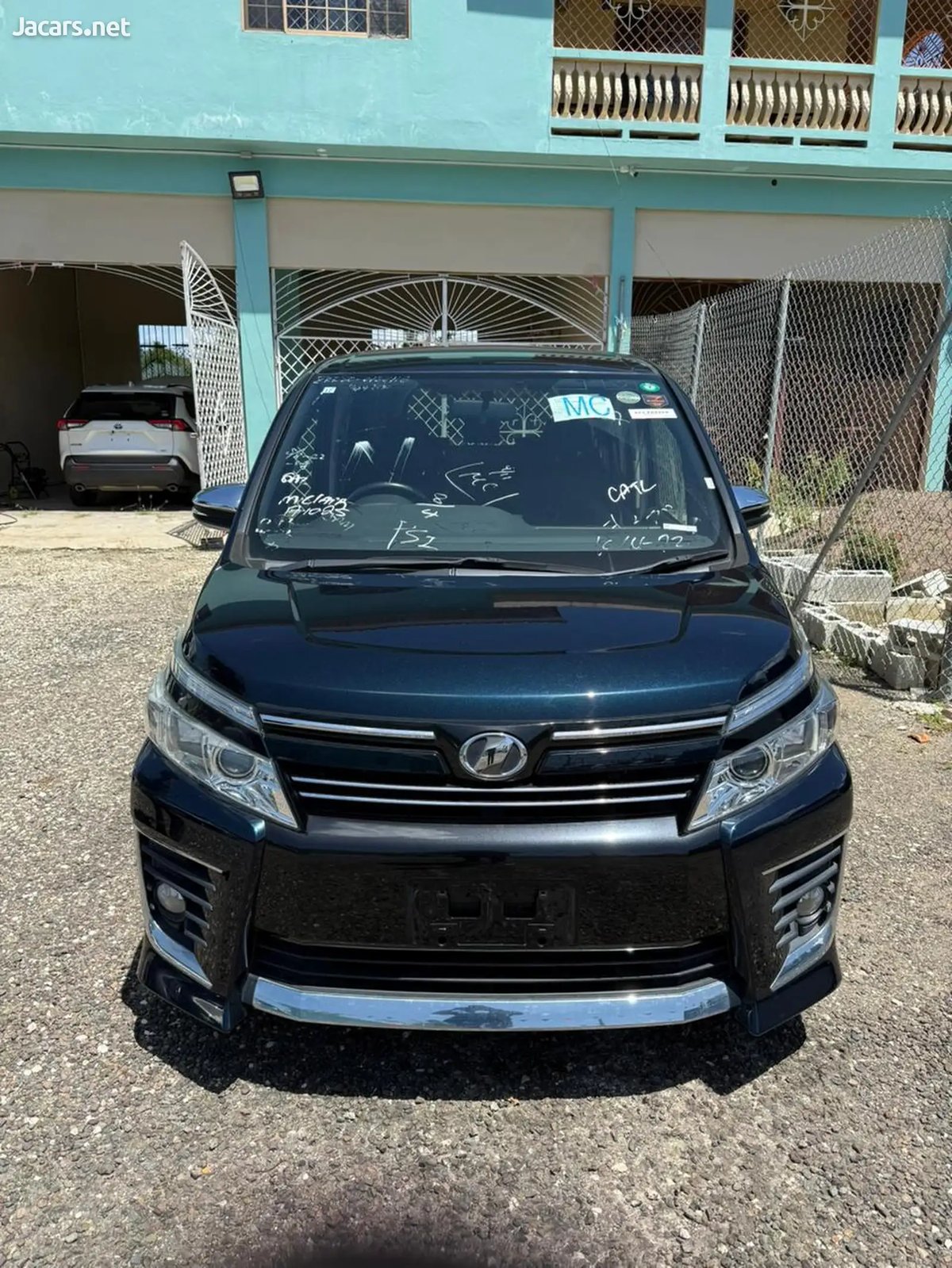 2015 TOYOTA Voxy