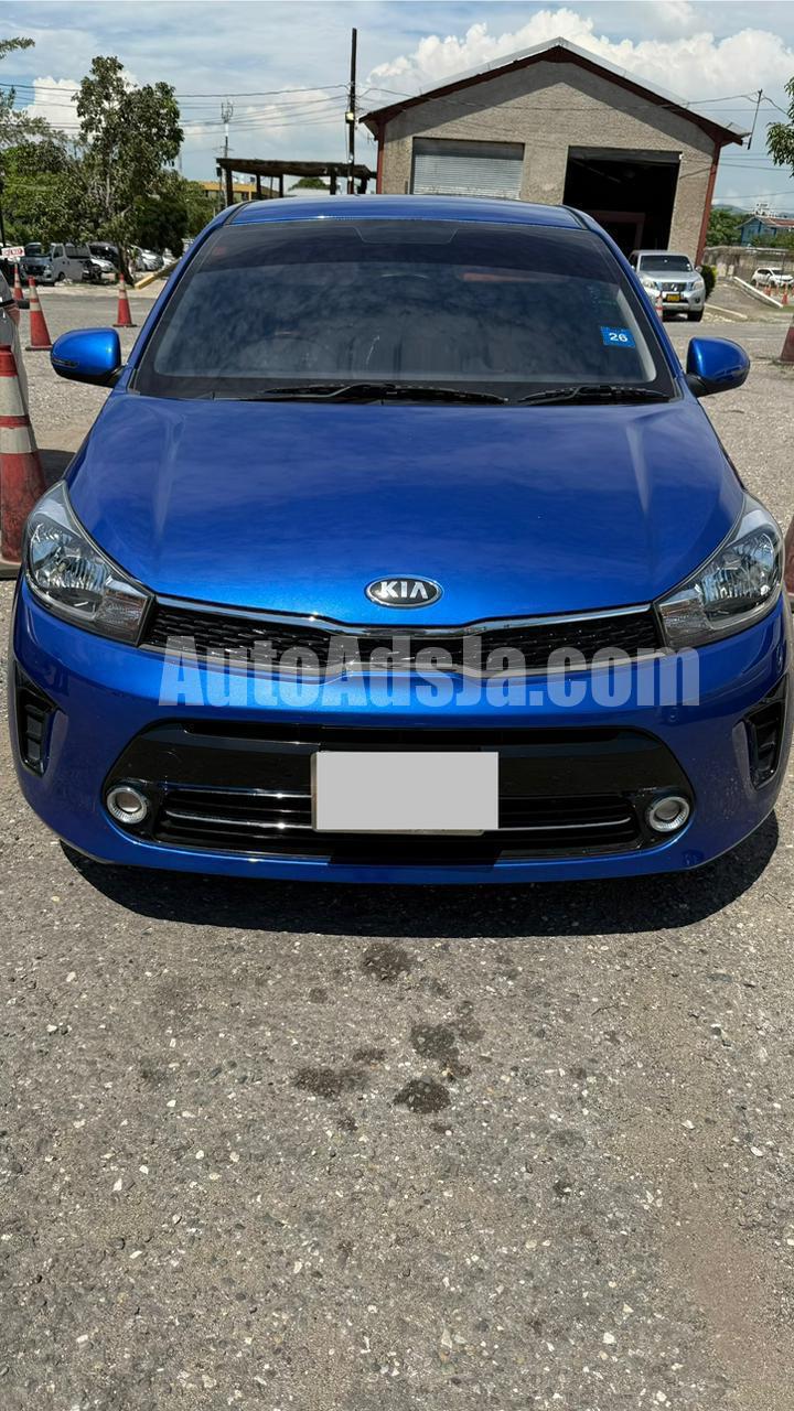 2021 KIA SOLUTO