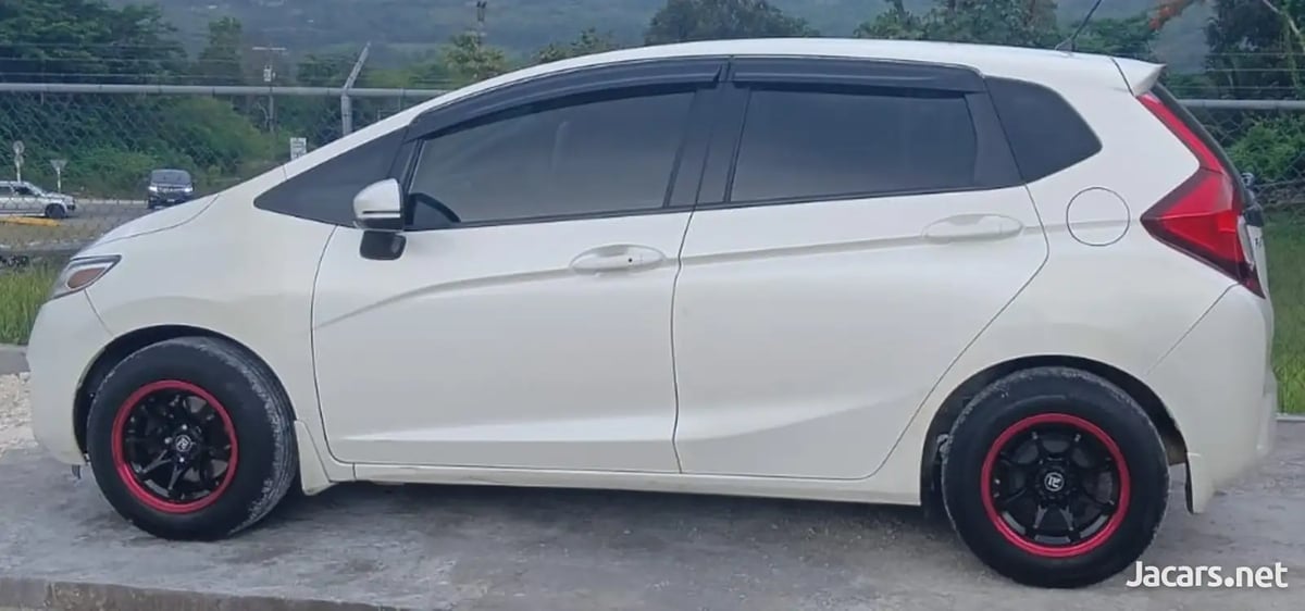 2015 HONDA Fit