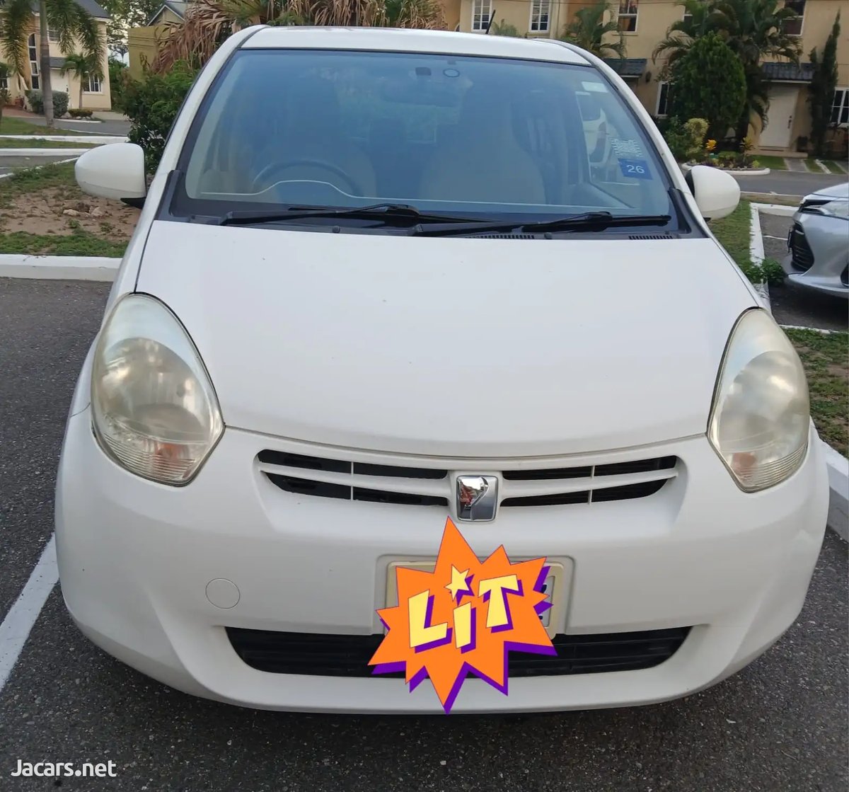 2013 TOYOTA Passo