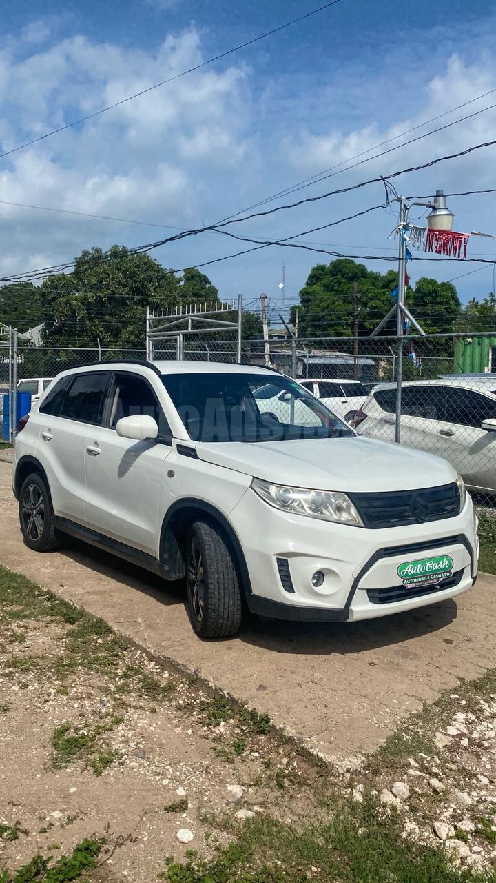 2017 SUZUKI VITARA