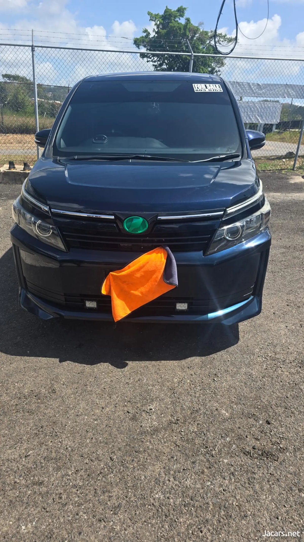 2015 TOYOTA Voxy