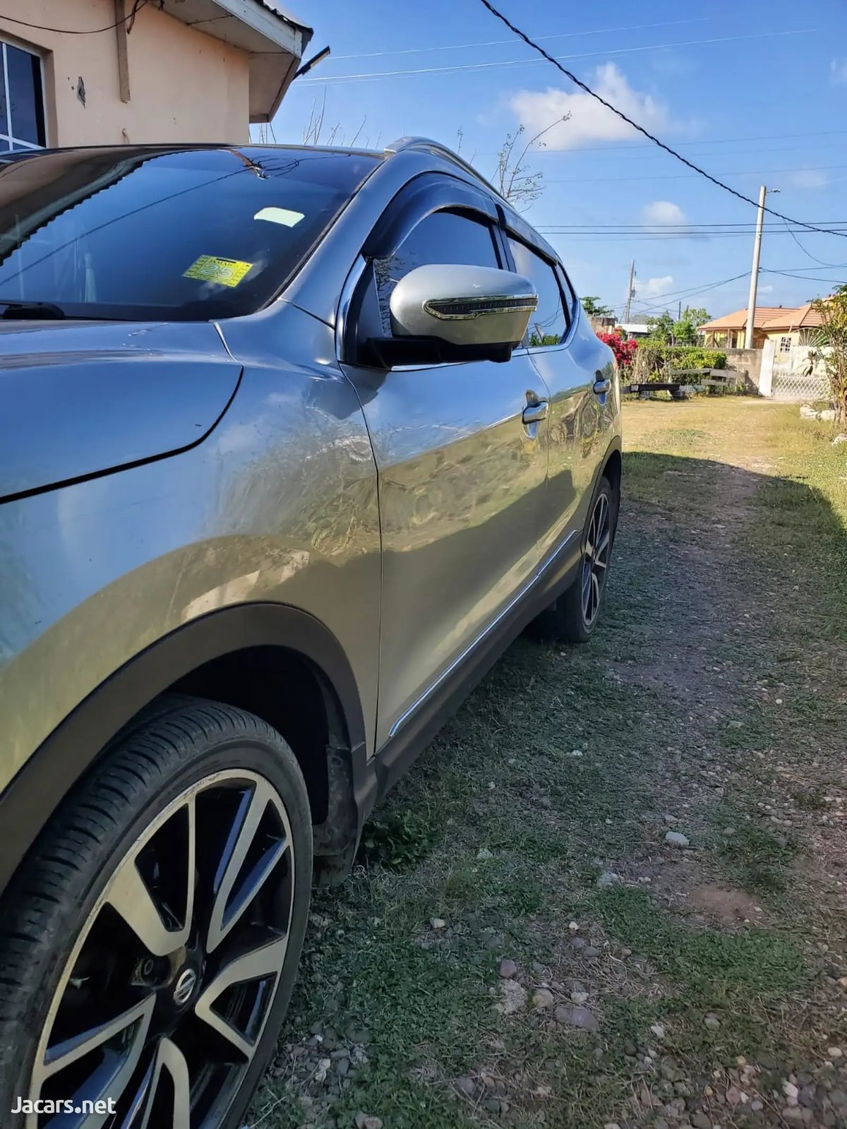 2016 NISSAN Qashqai