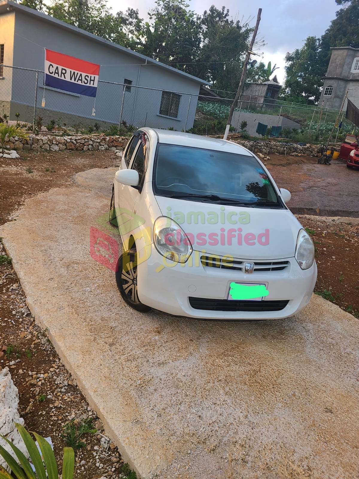 2014 TOYOTA Passo