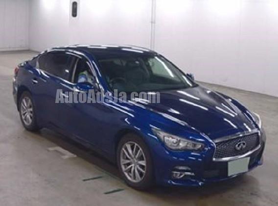 2017 NISSAN SKYLINE