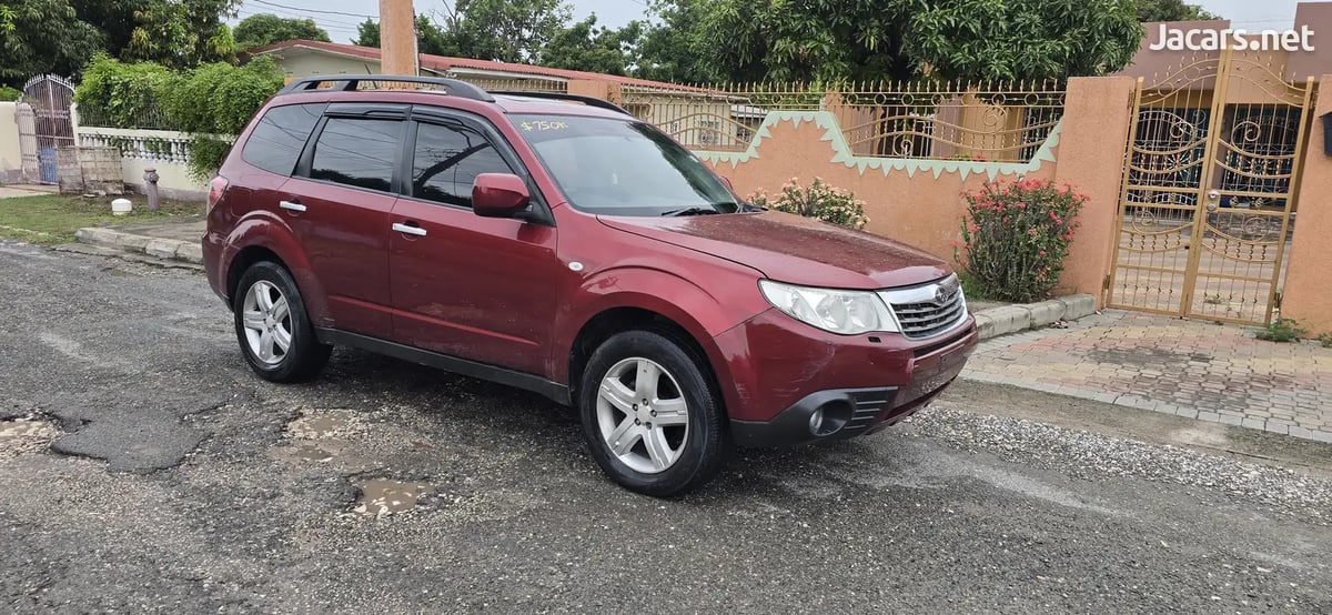2010 SUBARU Forester