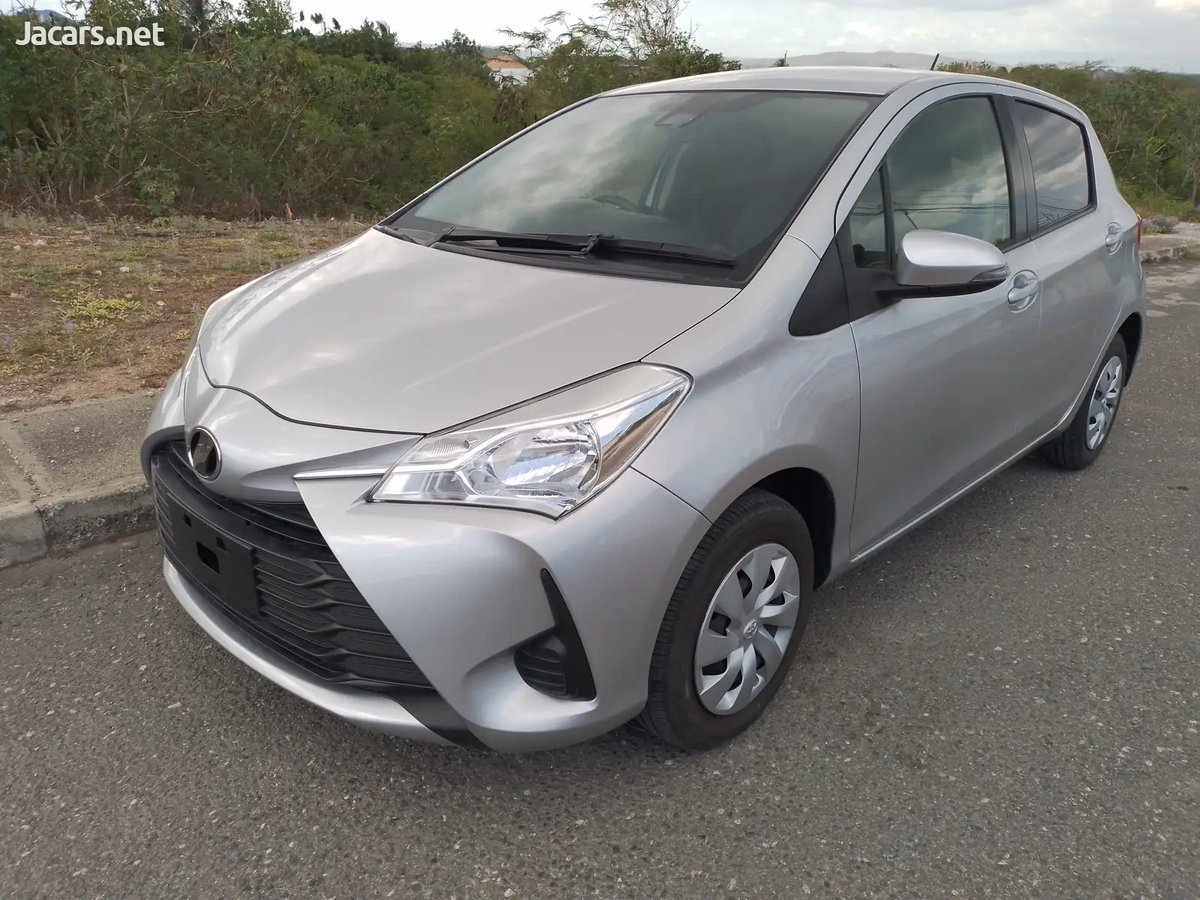 2019 TOYOTA Vitz