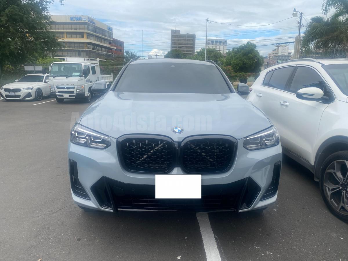 2024 BMW X4 XDRIVE