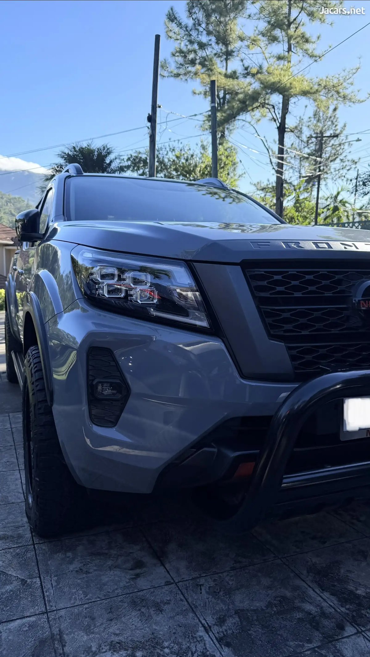 2024 NISSAN Frontier