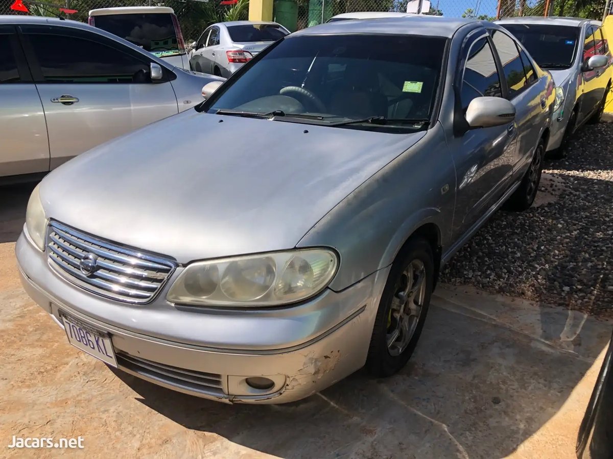 2004 NISSAN Sunny