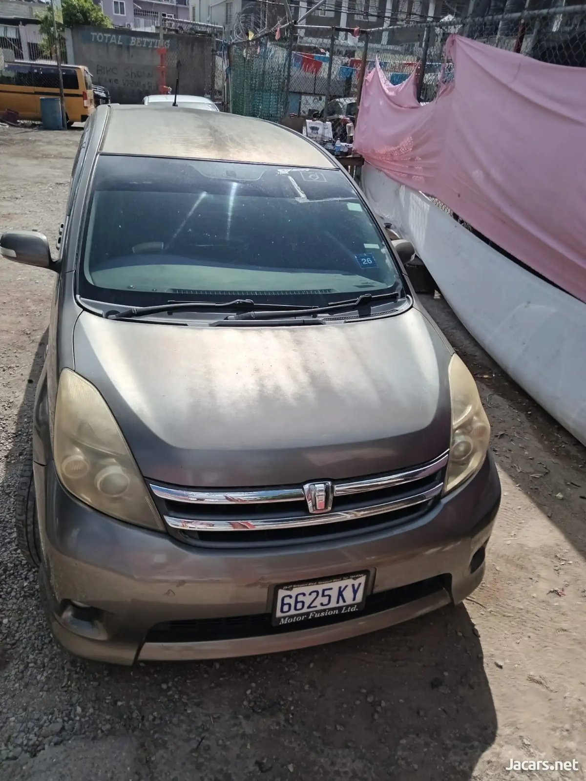 2009 TOYOTA Isis