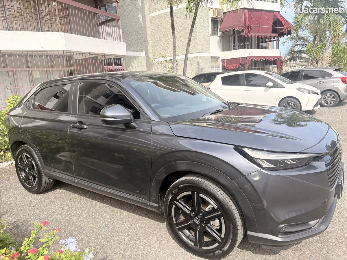 2025 HONDA HR-V