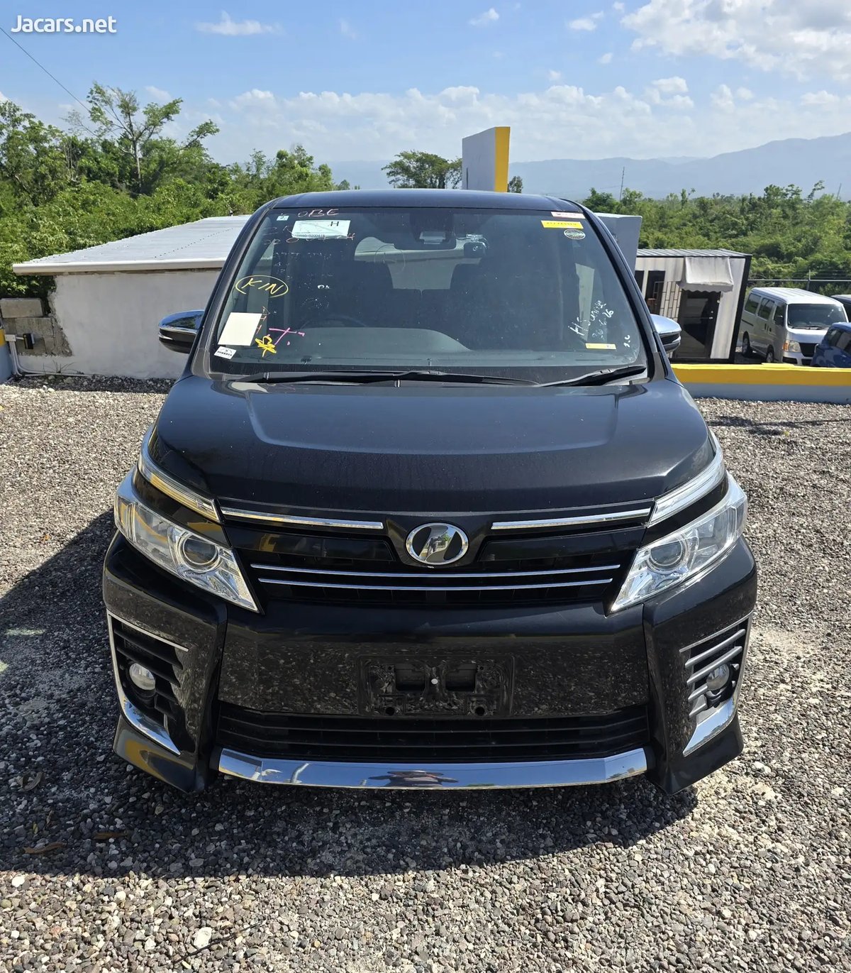 2016 TOYOTA Voxy