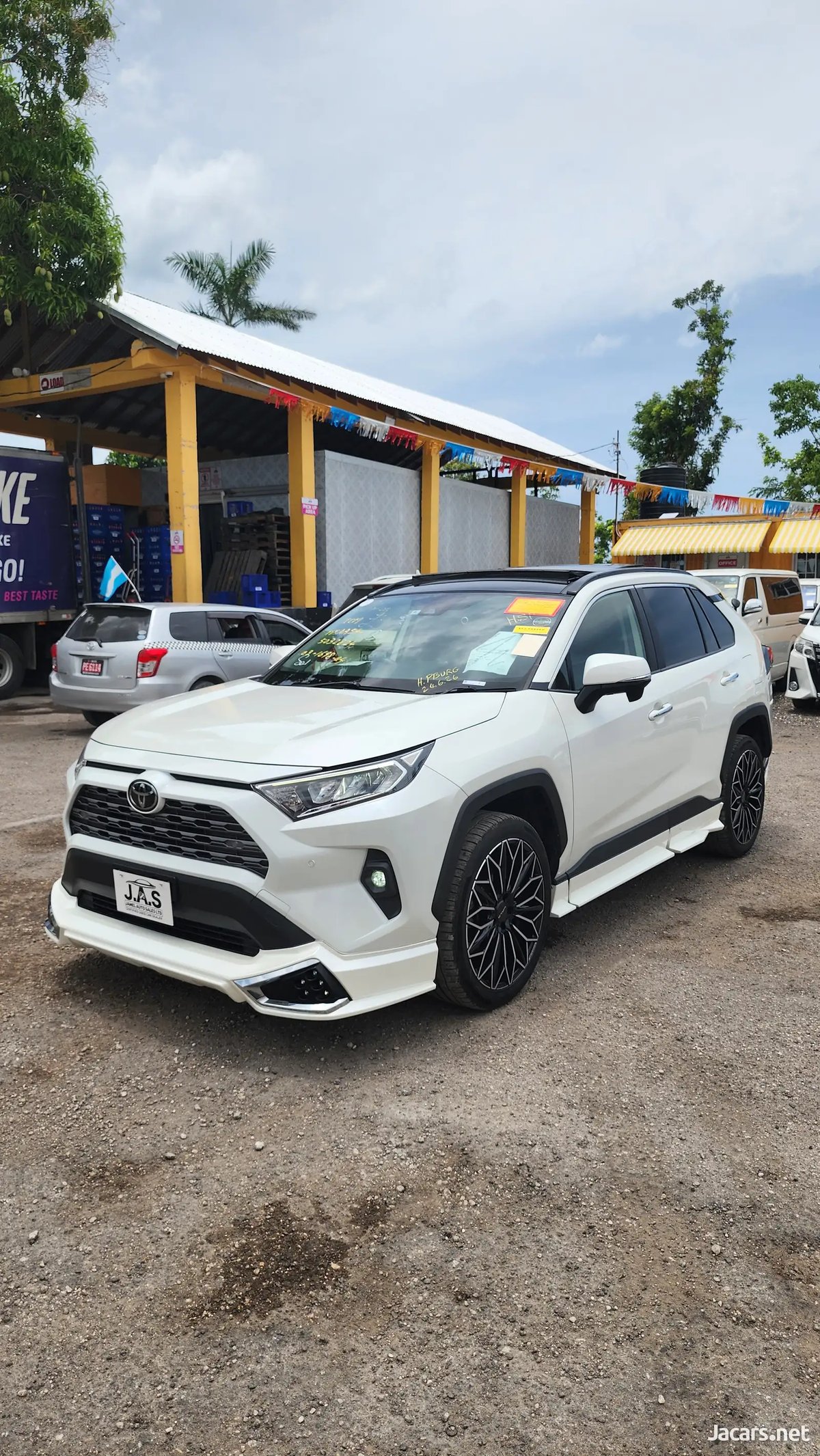 2022 TOYOTA RAV4