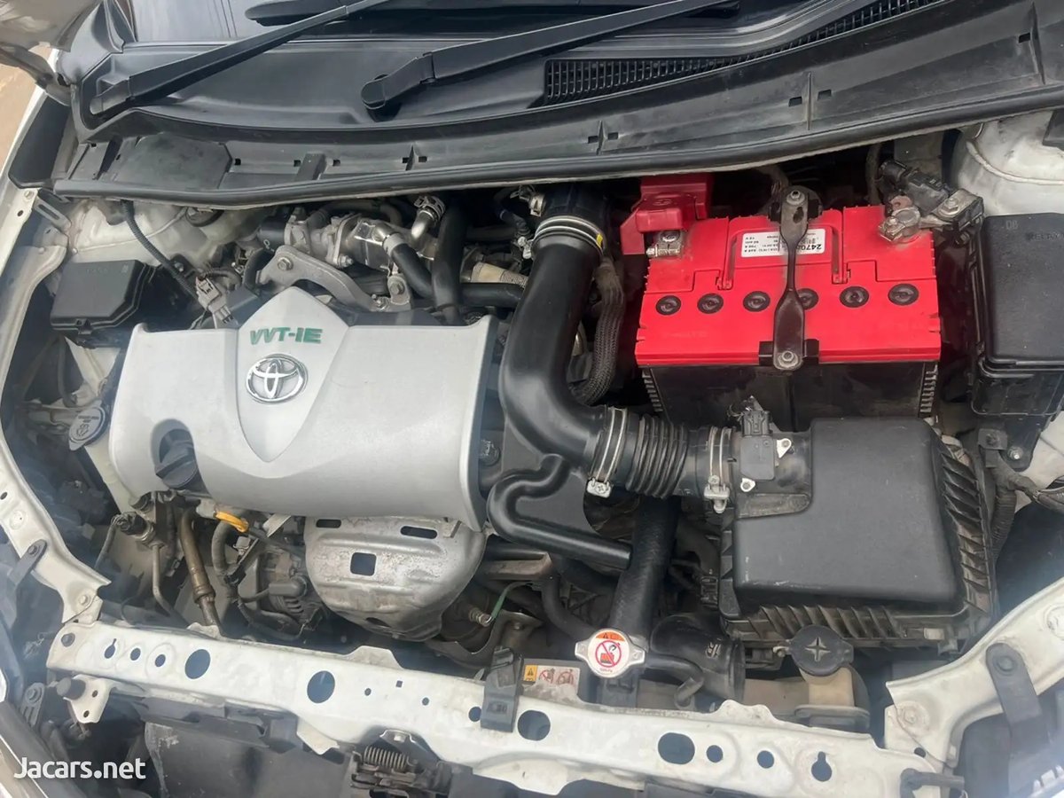 2018 TOYOTA Fielder