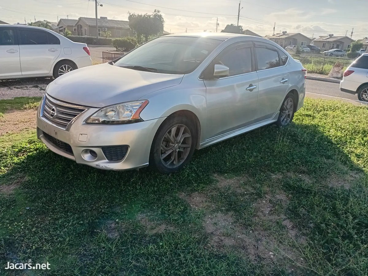 2014 NISSAN Sentra