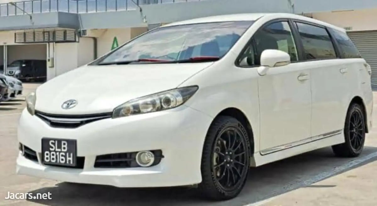 2016 TOYOTA Wish