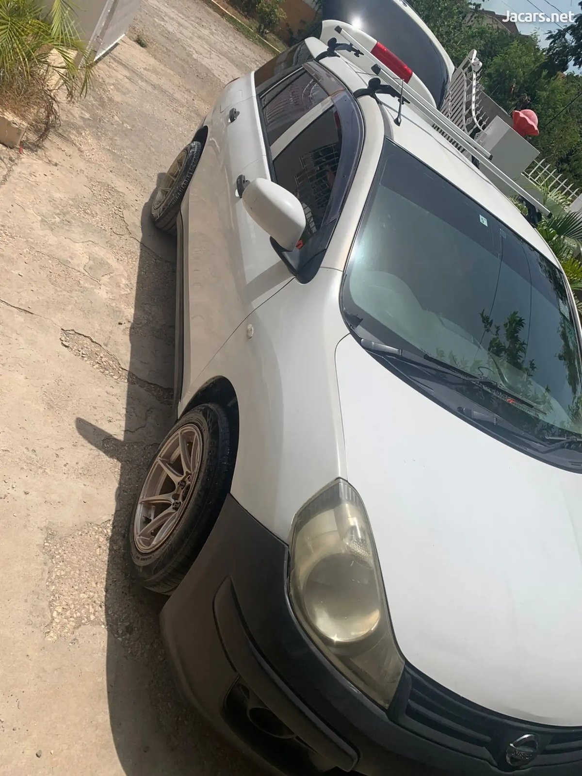2014 NISSAN Sunny