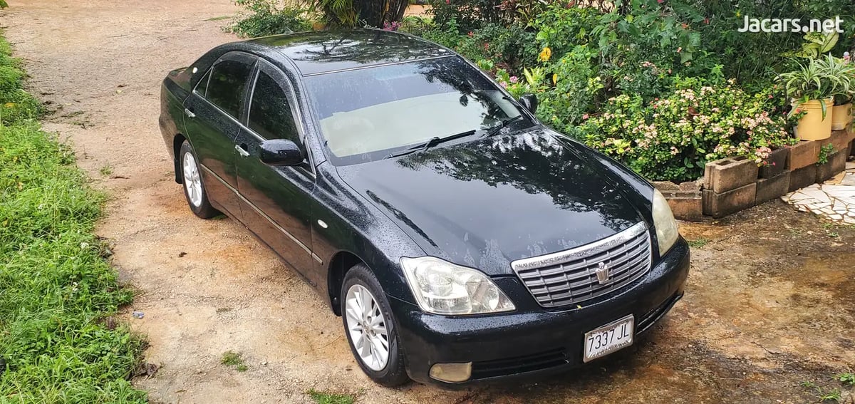 2027 TOYOTA Crown