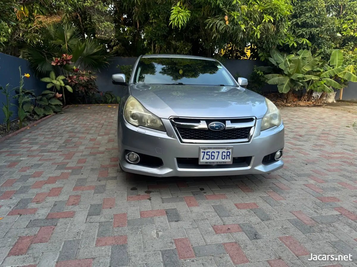 2014 SUBARU Legacy