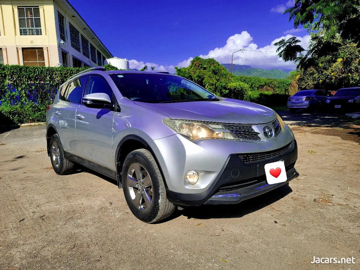 2016 TOYOTA RAV4