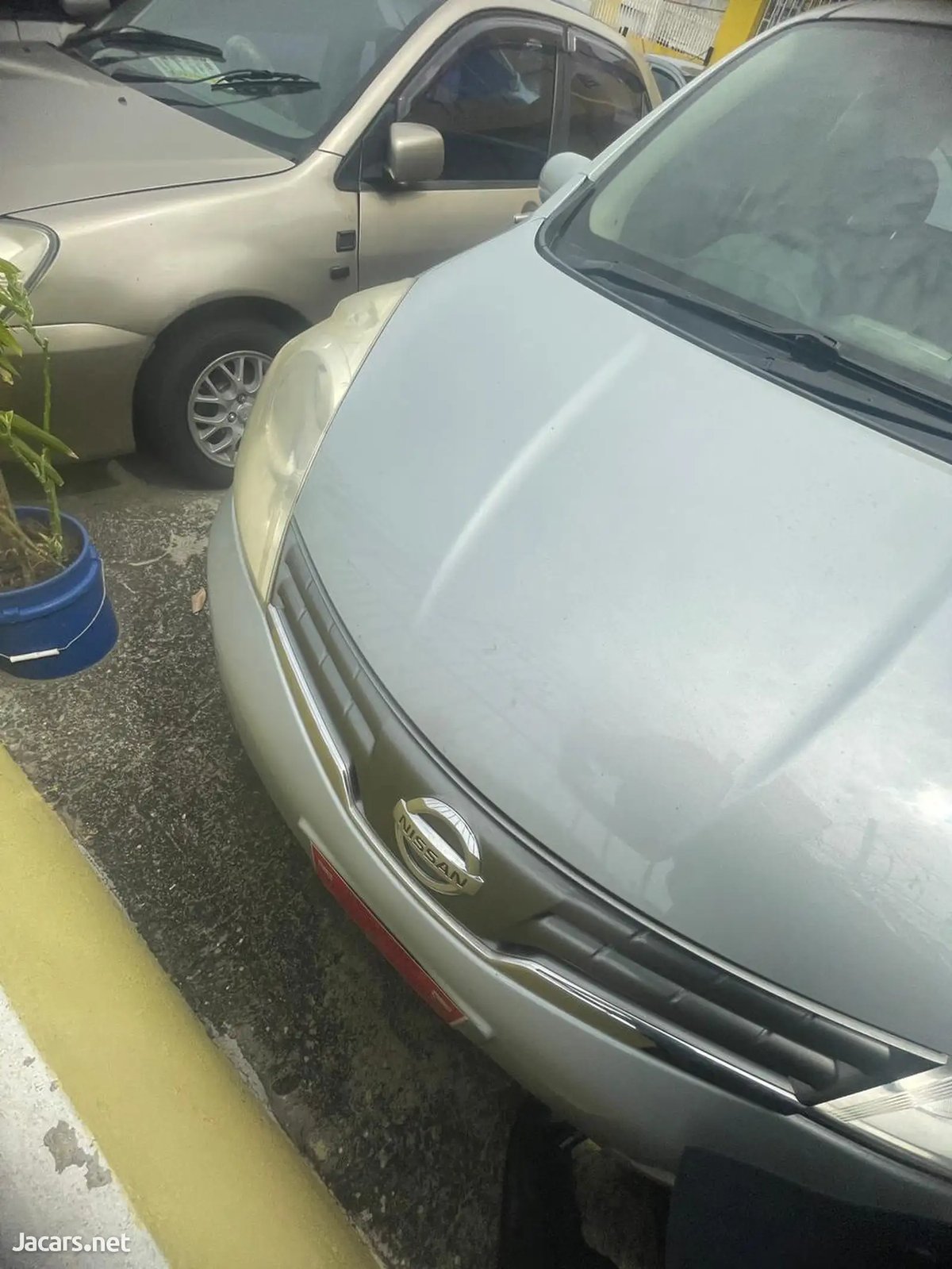 2011 NISSAN Note
