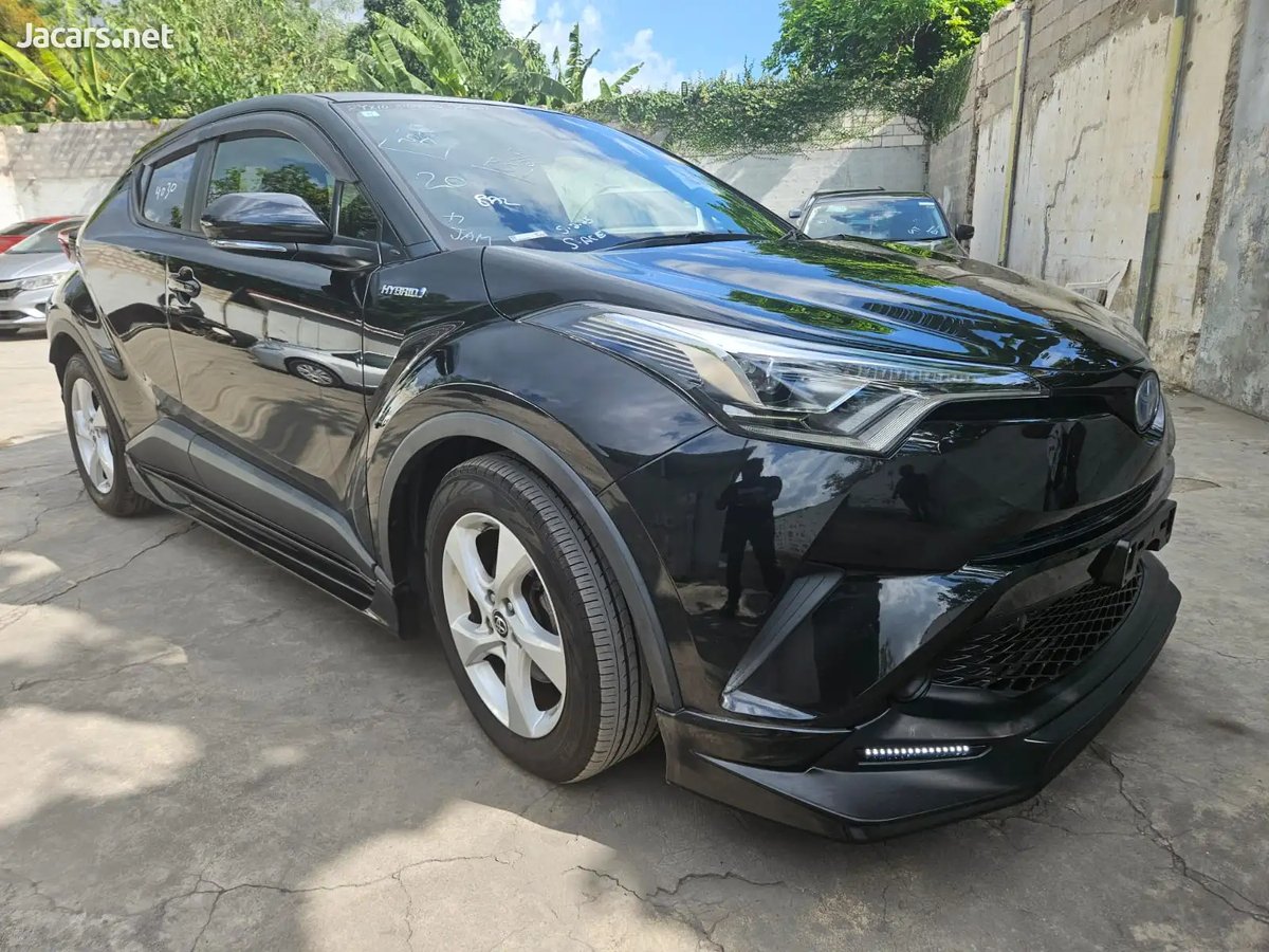 2019 TOYOTA C-HR