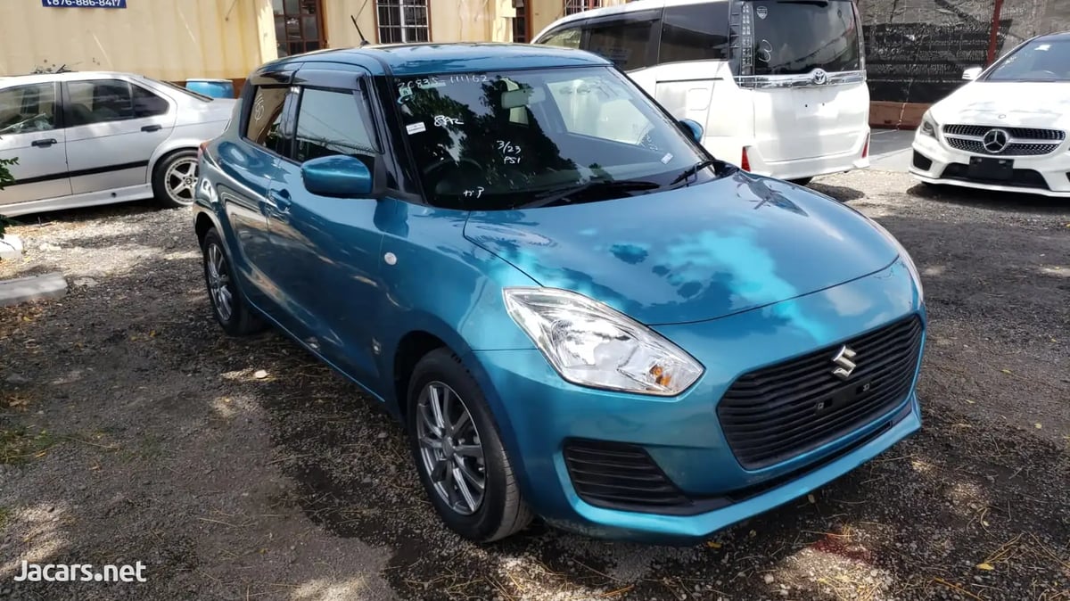 2017 SUZUKI Swift
