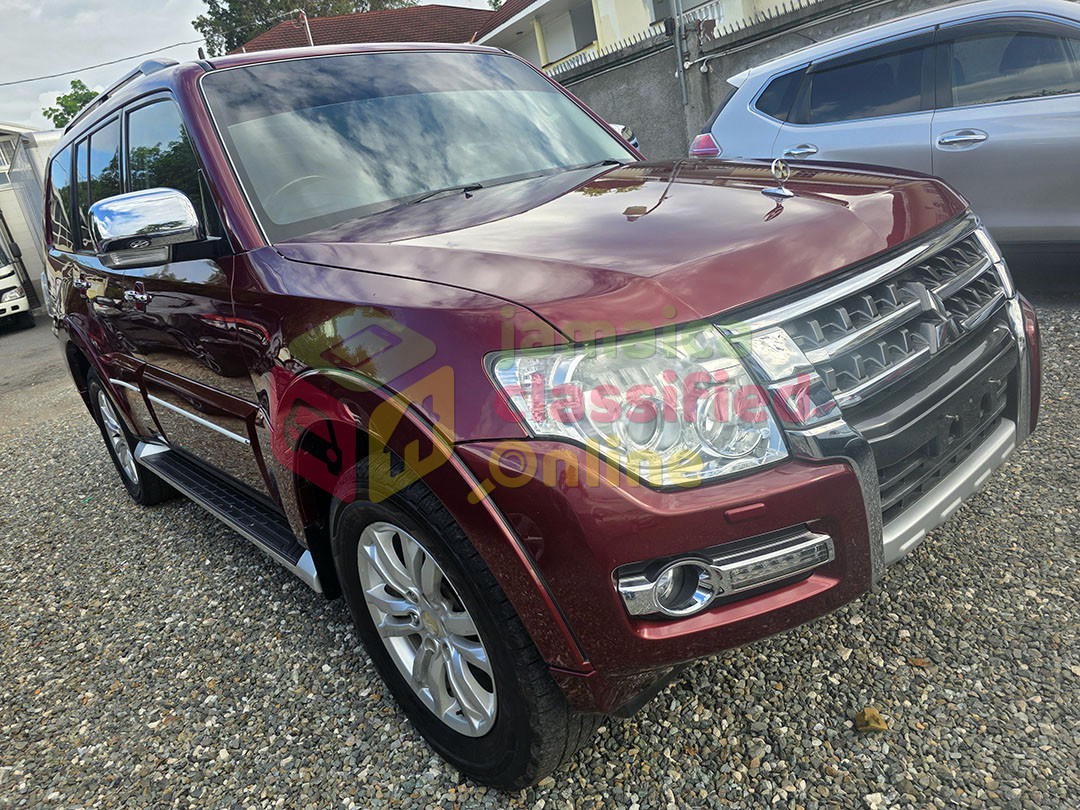 2018 MITSUBISHI Pajero
