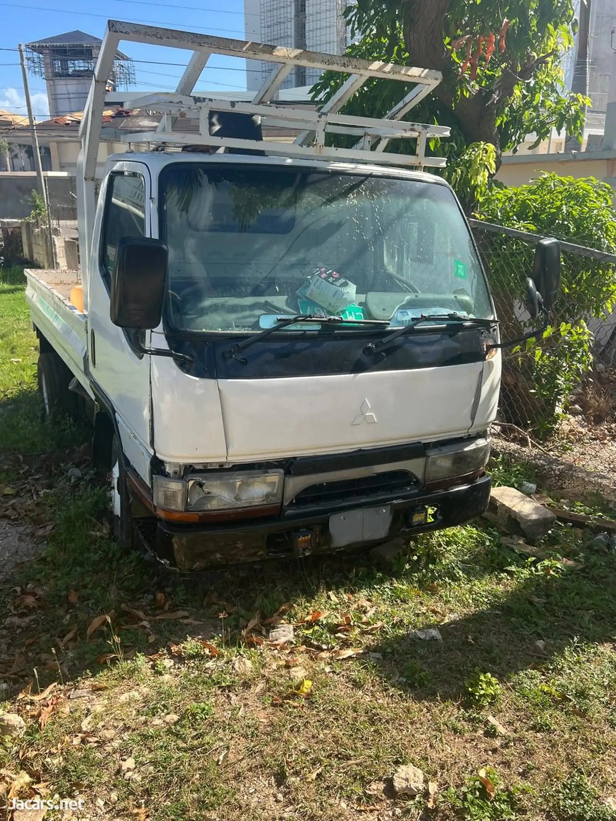 1999 MITSUBISHI Canter