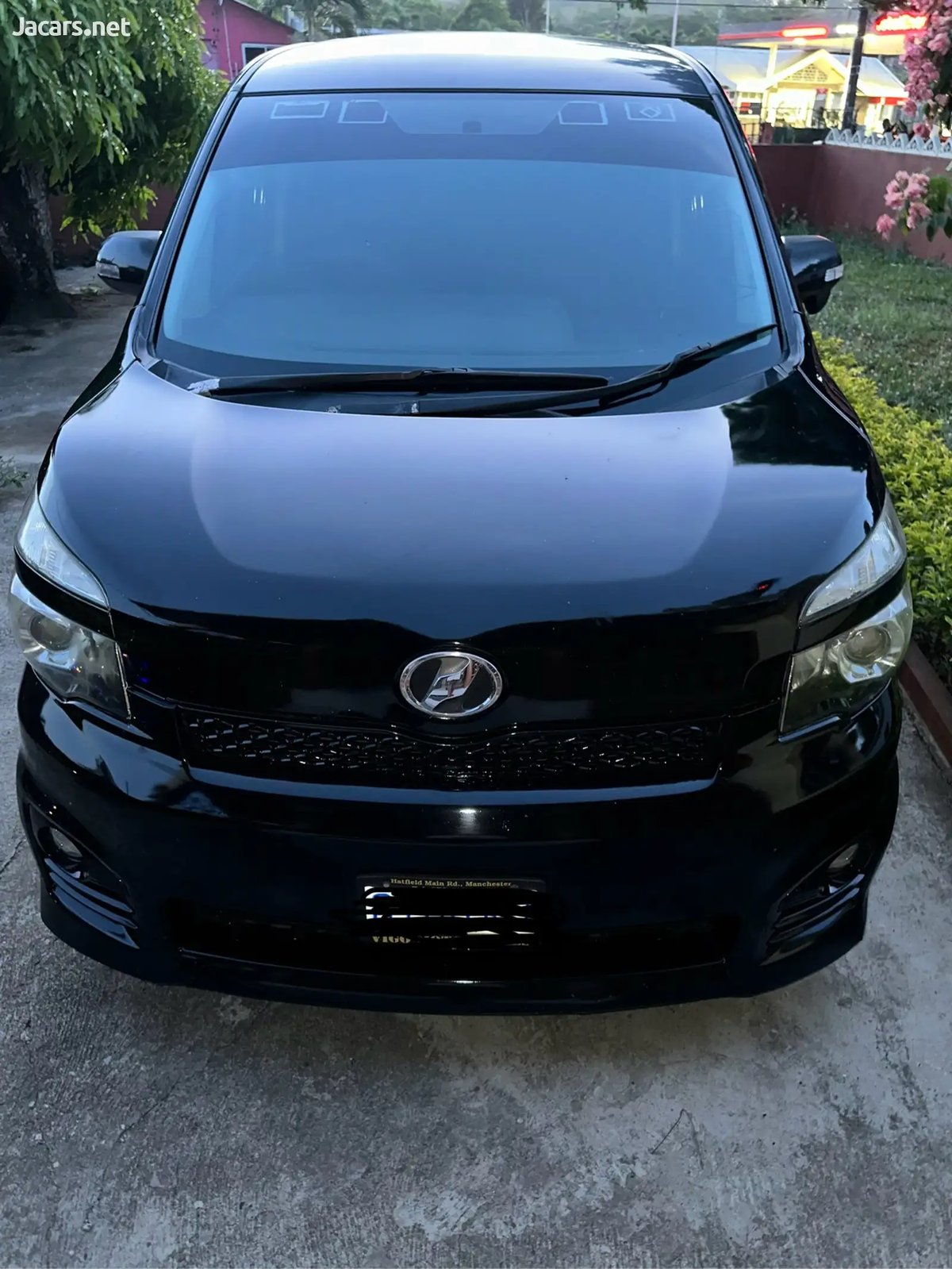 2011 TOYOTA Voxy