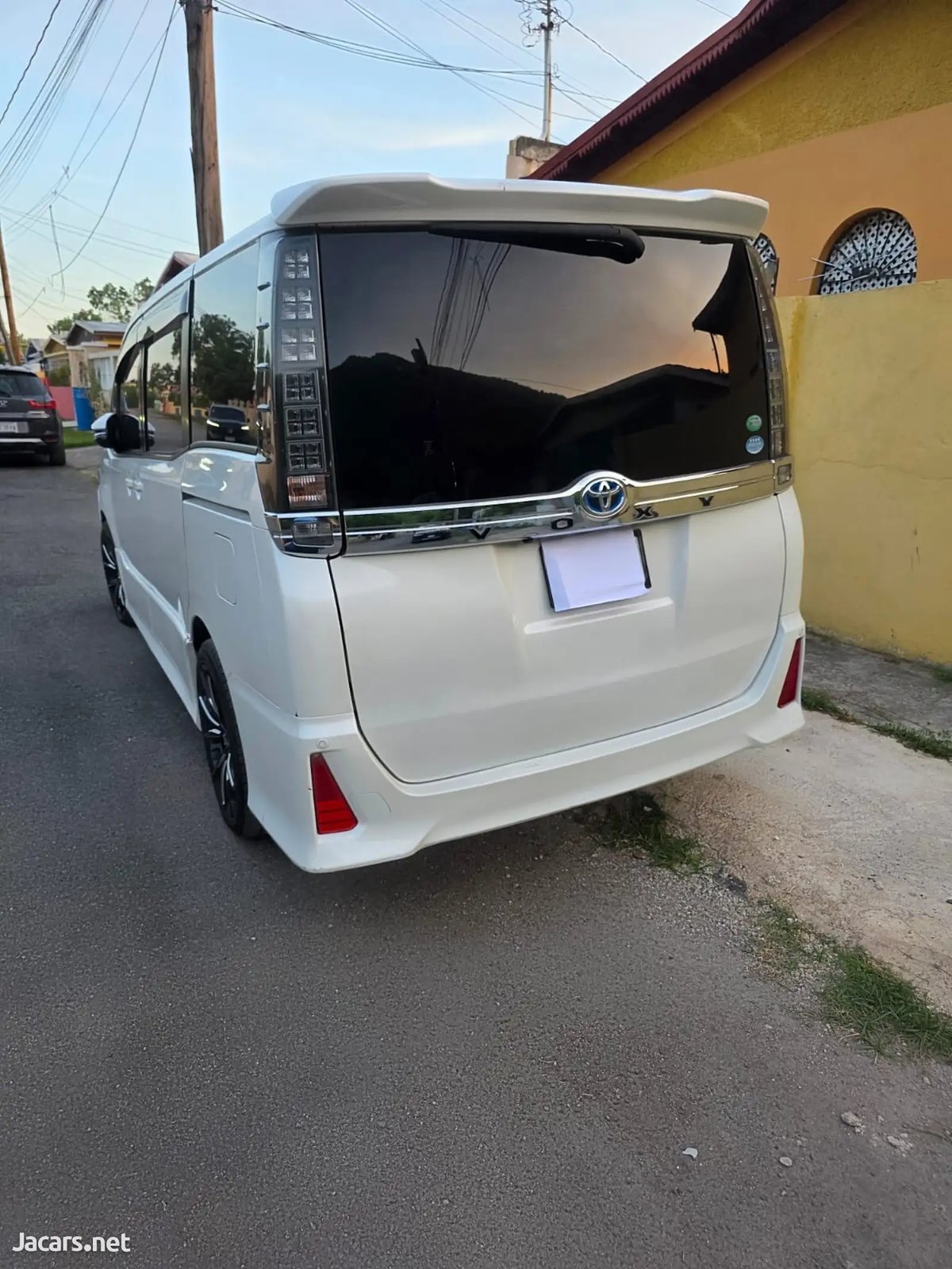 2015 TOYOTA Voxy