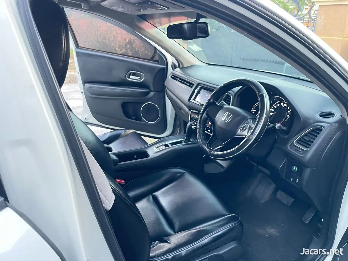 2016 HONDA Vezel