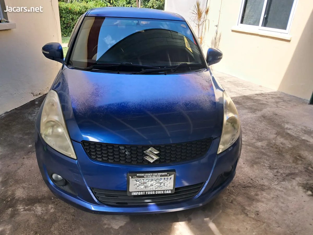 2012 SUZUKI Swift