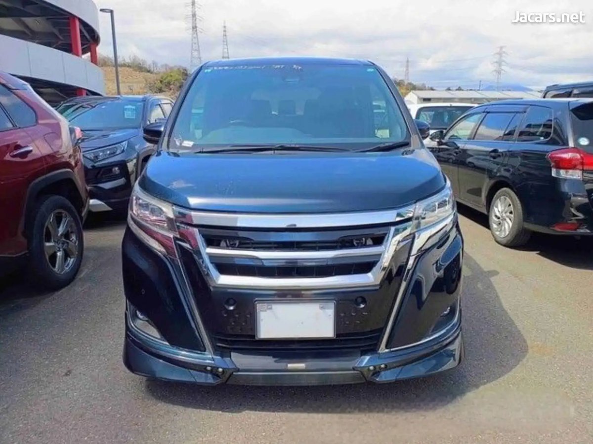 2019 TOYOTA Esquire