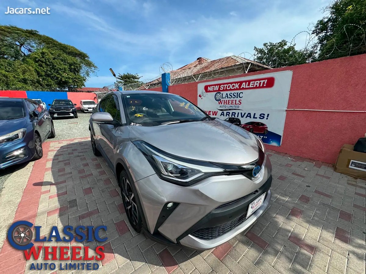 2020 TOYOTA C-HR
